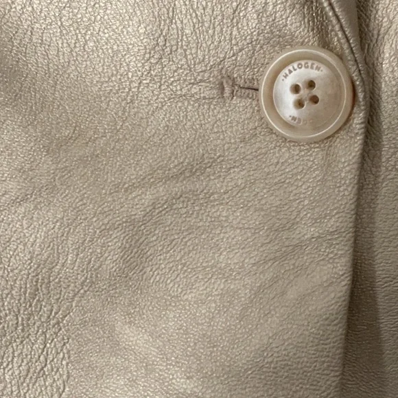 Halogen Gold Tailored Blazer - Picture 3 of 10